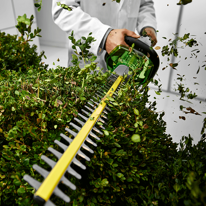 EGO Power+ Hedge Trimmer EGO Power+ Hedge Trimmer